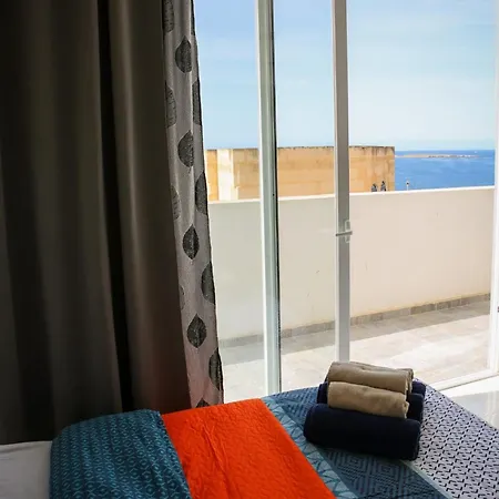 Mb Sea View Apartament