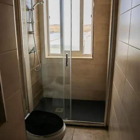Mb Sea View Apartament